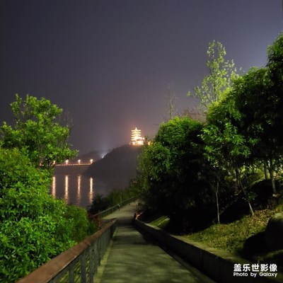 流光溢彩的夜