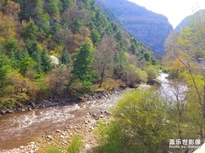 甘南的小山沟