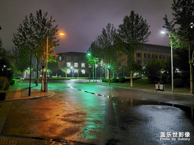这奇异的光