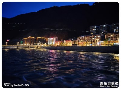 夜澜泸园望水流