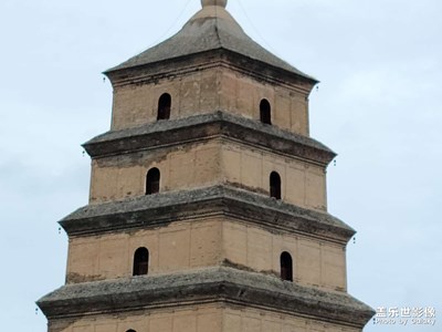 雨中大雁塔