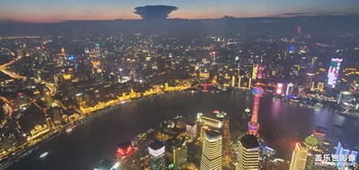 形似中国换的积雨云