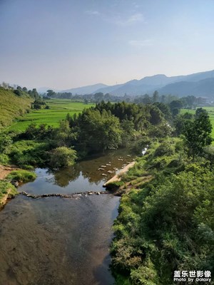 【发现生活发现美】+路边的风景