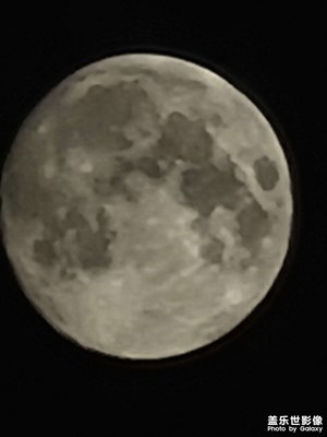 毫无技术含量的月亮照片