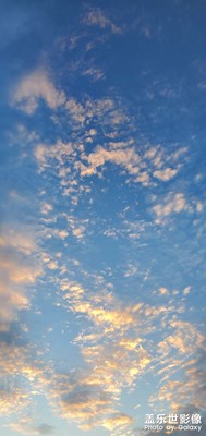今晚的云彩给力