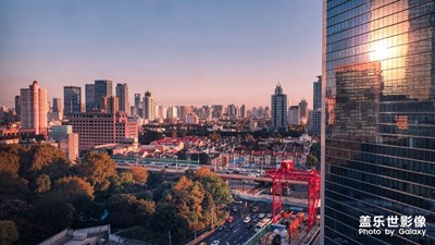 【身边的美好】＋我言秋日胜春朝