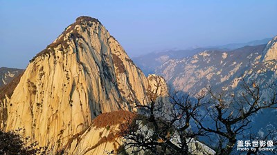 自古华山一条路，奇险天下第一山！