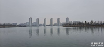 湖光楼色