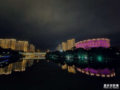 第一次开夜拍。也不知道效果是好还是坏