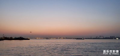 今日江边随性随行