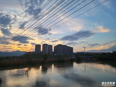 轻点喷，不好看