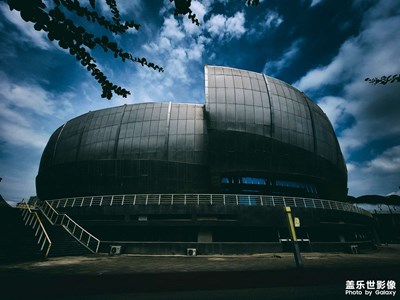 【静默时光】县城体育馆