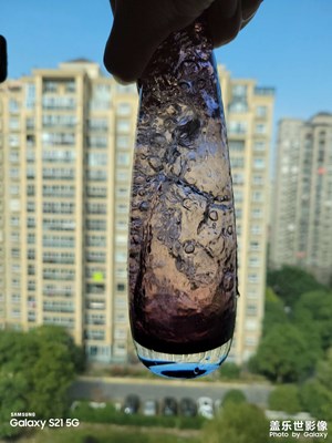 一个花瓶里的汹涌波涛