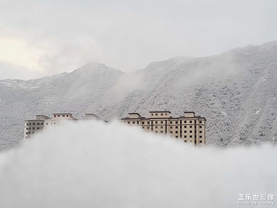 【身边的美好】第一场春雪