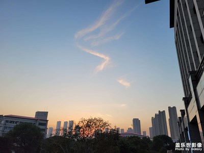要毕业了，祝我们都宏图大展