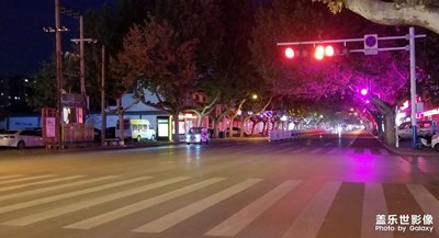 【夜城春】+县城街道