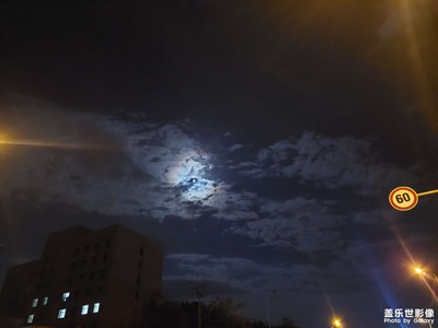 月明星稀