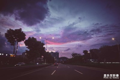 晚霞