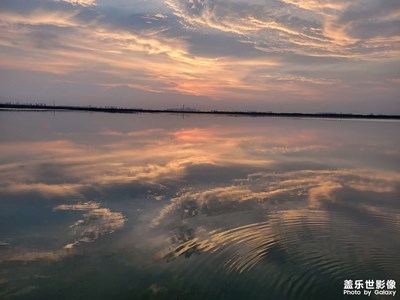 苏州阳澄湖夏日落霞