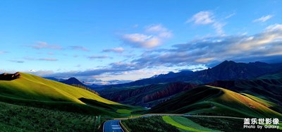 来波桌面背景