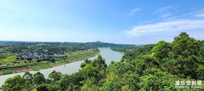 暴雨后的烈日当空登高随拍！