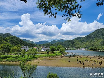 【天光云影】＋风景秀丽储家滩