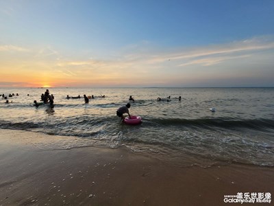 夕阳海景