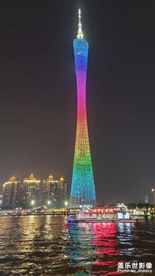 珠江新城的夜景算不算全国最靓丽的