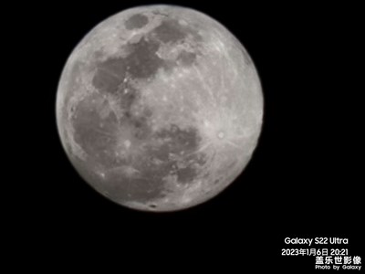 昨晚拍的月亮