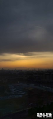 天空，霞光，调色板！