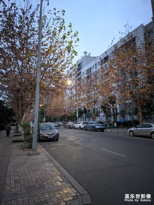 黄昏的成都东