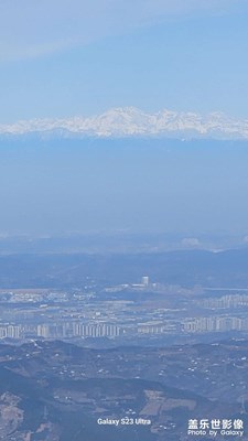 窗含西岭千秋雪