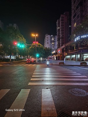 夜间拍摄照片