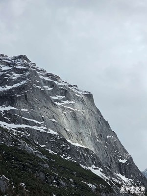 这里的风景太哇塞了，四姑娘山