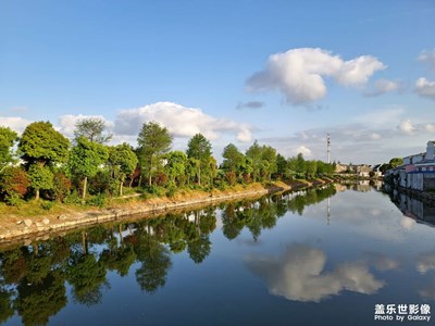 【相约春天】+下班路上的景色