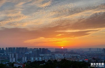 【镜头里的夏天】夏日晚霞