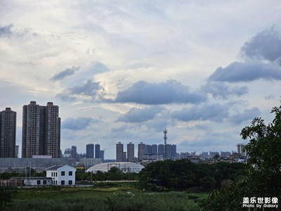 【镜头里的夏天】+南宁的夏日