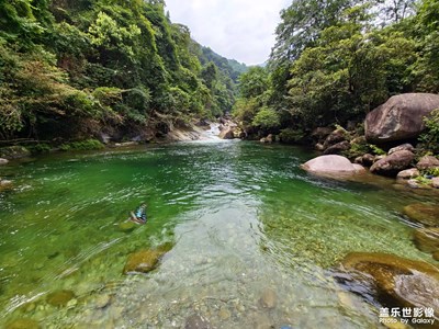 【把快乐塞进相册里】+归隐·看山乐水