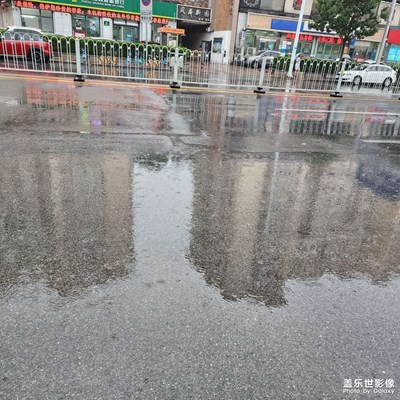 视觉盛夏 雨中街景