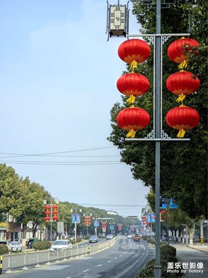 节日的气氛已经开始了