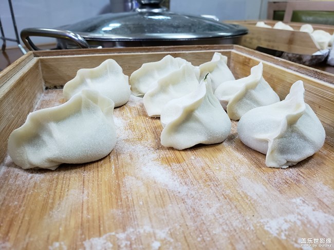 好吃不如饺子，拍照不如s9