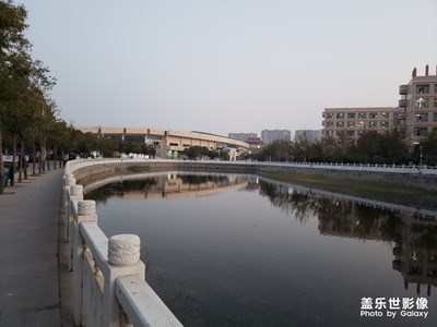 美丽的学校