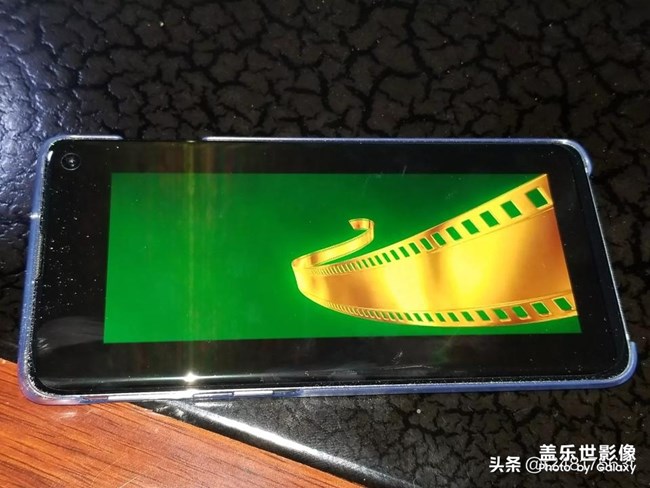 三星s10看视频真的撮眼睛。 三星s10看视频真的撮眼睛。