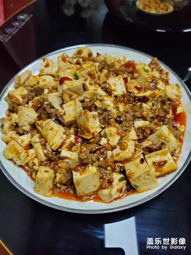 大师级水准的清炒生菜和麻婆豆腐 大师级水准的清炒生菜和麻婆豆腐