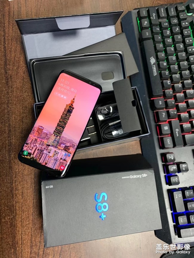 三星s8+ 港版6+128 多少合适出
