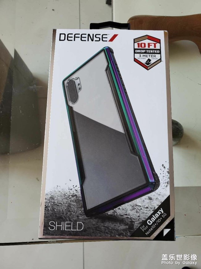 Defense这个品牌的手机壳真硬核
