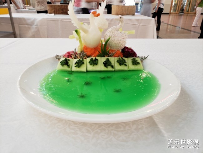 上次发了个果盘大家很喜欢