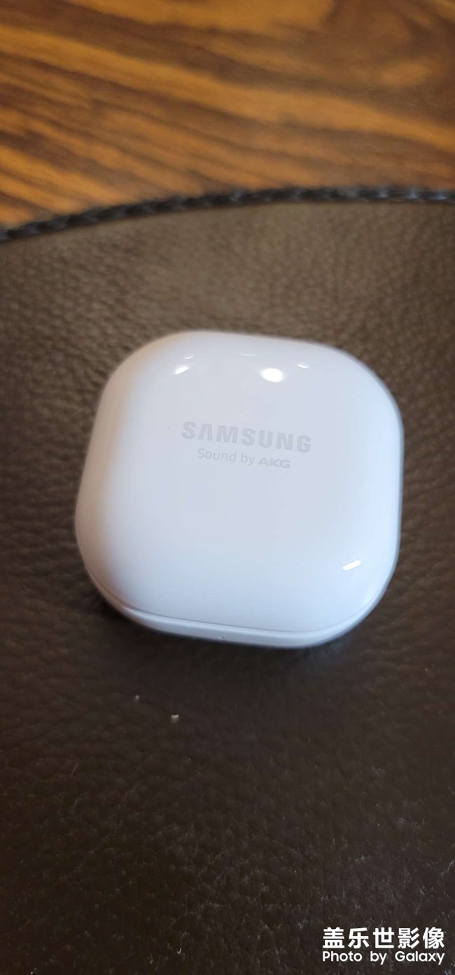 note20u白色实物特写拍照周边变花是什么鬼