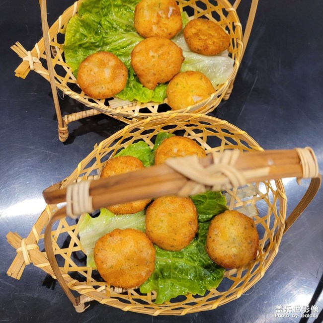 鳕鱼虾饼