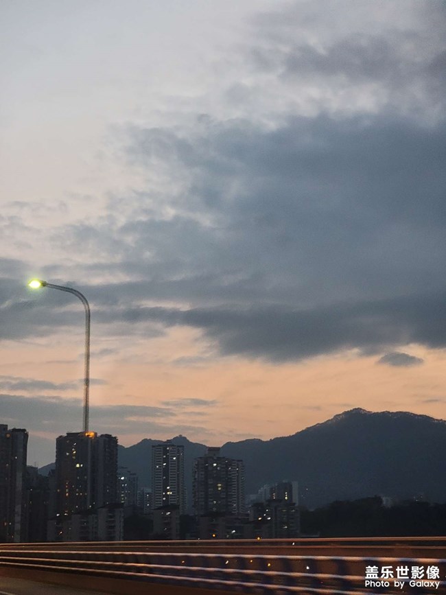 请勿危险驾驶